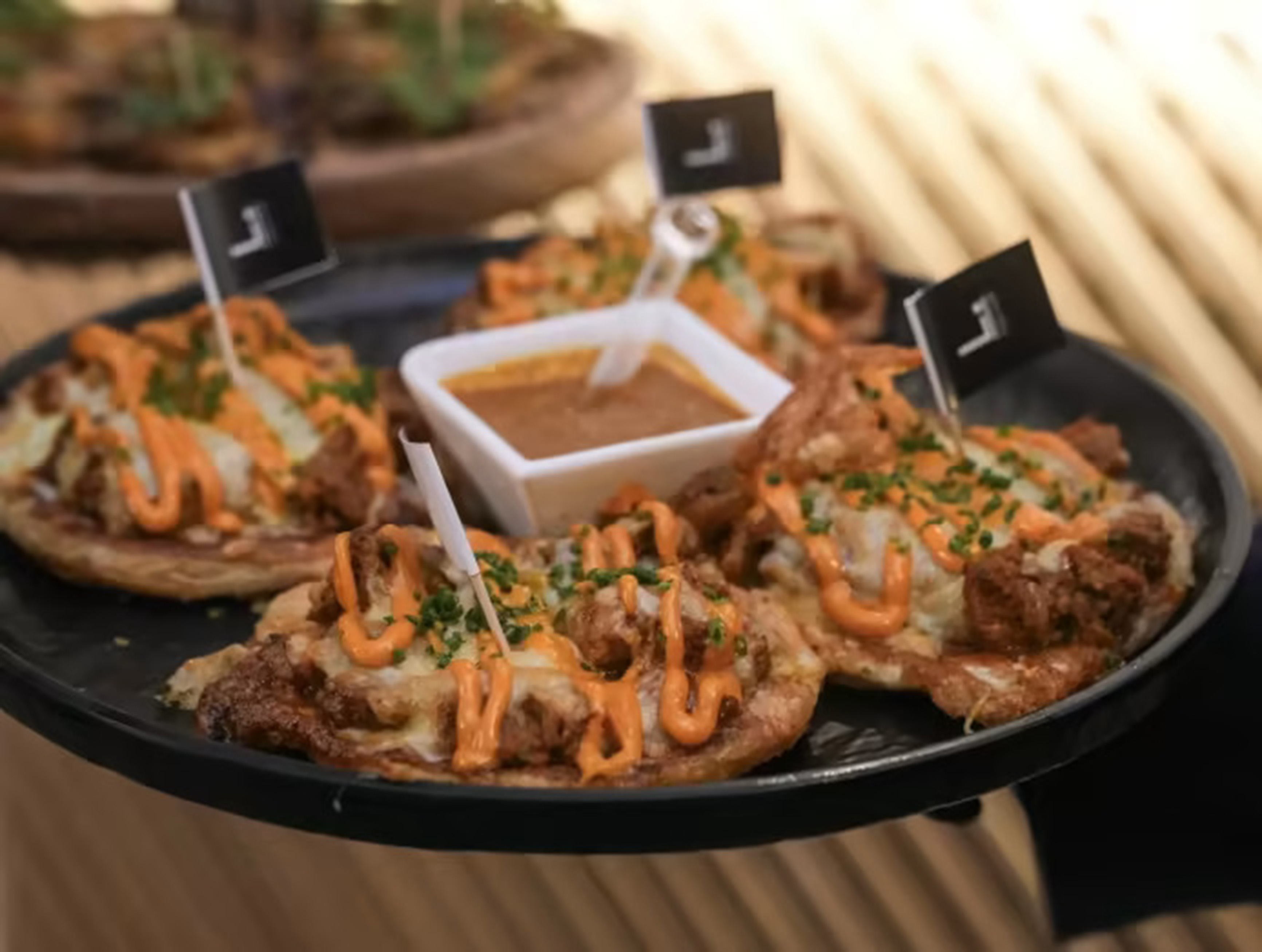 chefs-from-michelin-starred-restaurants-burnt-ends-thevar-offering